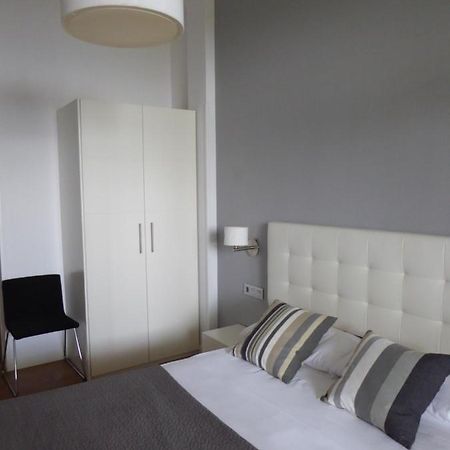 Cr Luarri Hotel Сан Себастиан Екстериор снимка
